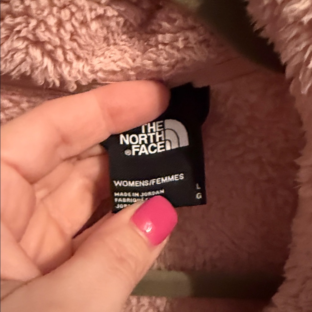 The North Face Women's Soft Pink Teddy Jacket - Picture 3 of 4
